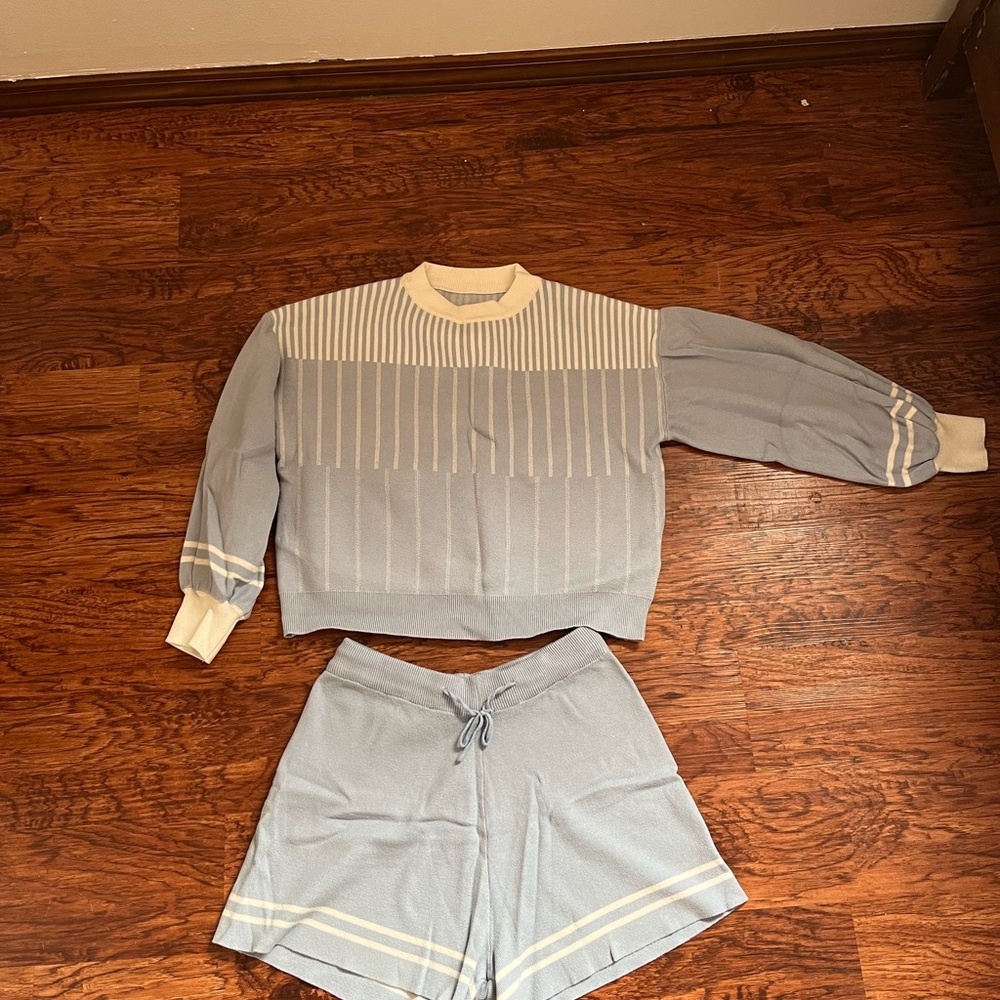 Light Blue Knit Sweater & Shorts Set with Cream Trim